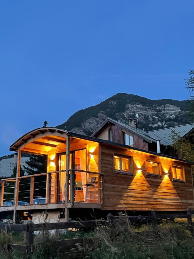 Alpine Love Shack Villar-Saint-Pancrace المظهر الخارجي الصورة